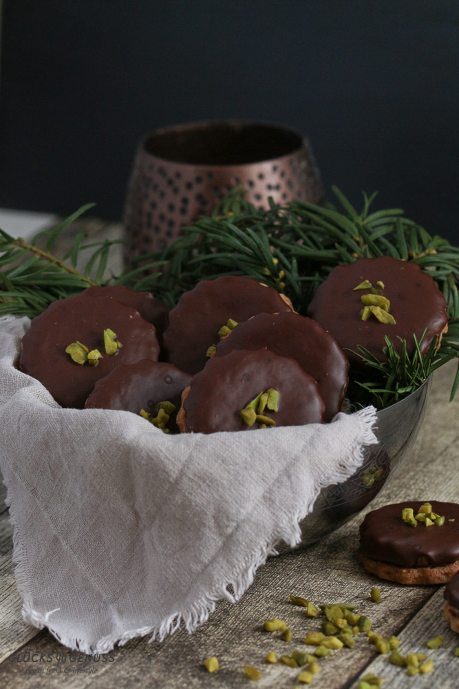 {Rezept} Original Ischler Plätzchen - Glücksgenuss {Rezept} Original Ischler Plätzchen - Glücksgenuss